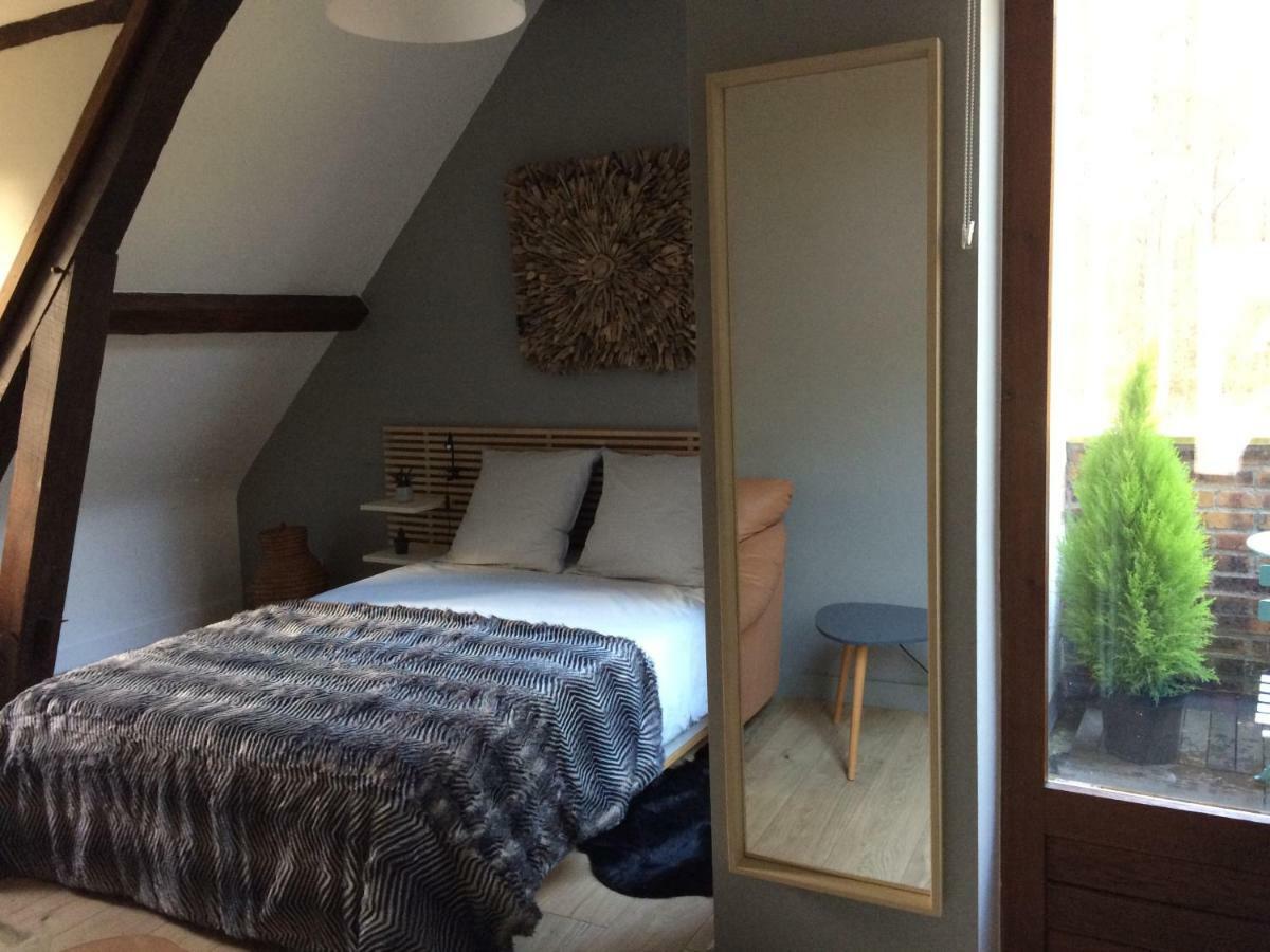 Chambre A La Campagne Chaumont-sur-Tharonne Bagian luar foto